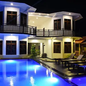 Aqua Glory Negombo