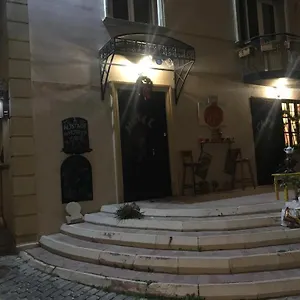 https://altstadt-hotel.aboutbakuhotels.com