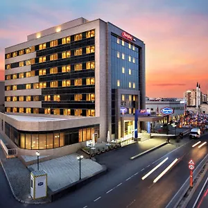 Hampton By Hilton Kayasehir Otel